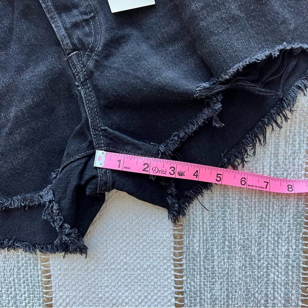 Levi’s 501 Original Wise Up Black High Rise Shorts Women’s Size 32 - Picture 7 of 13
